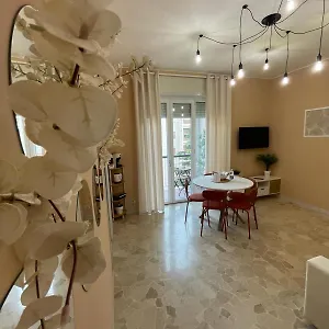 https://home-in-town-citt-studi.italymilanhotels.net