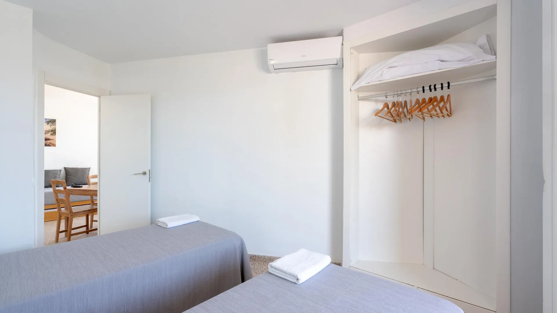 Magalluf Playa Apartments - Adults Only