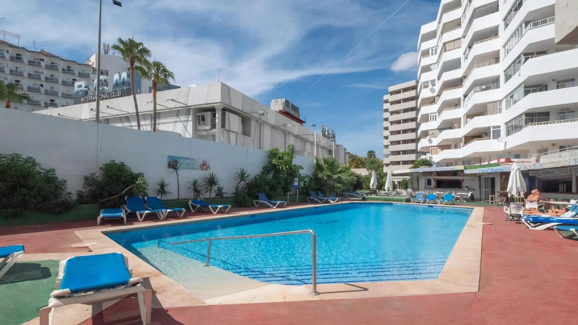 Magalluf Playa Apartments - Adults Only